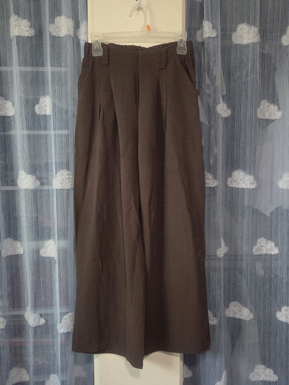 Brown Tailor-Styled Flowy Pants
